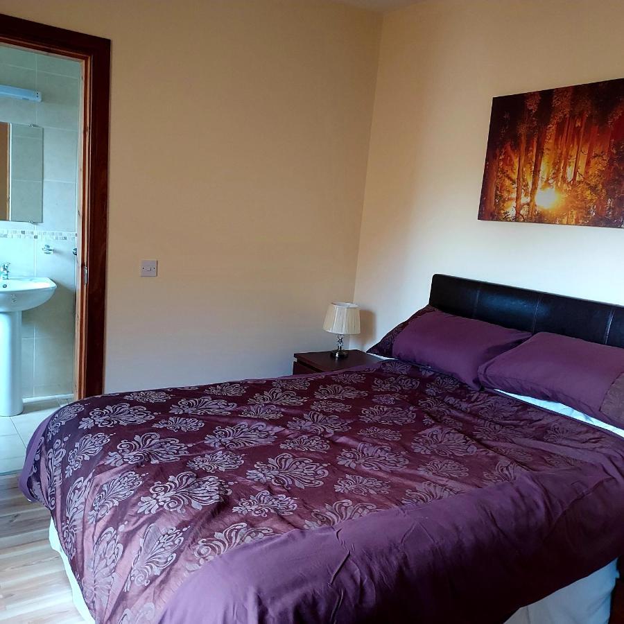 Ros Na Gcloch Bed & Breakfast Westport Exterior photo